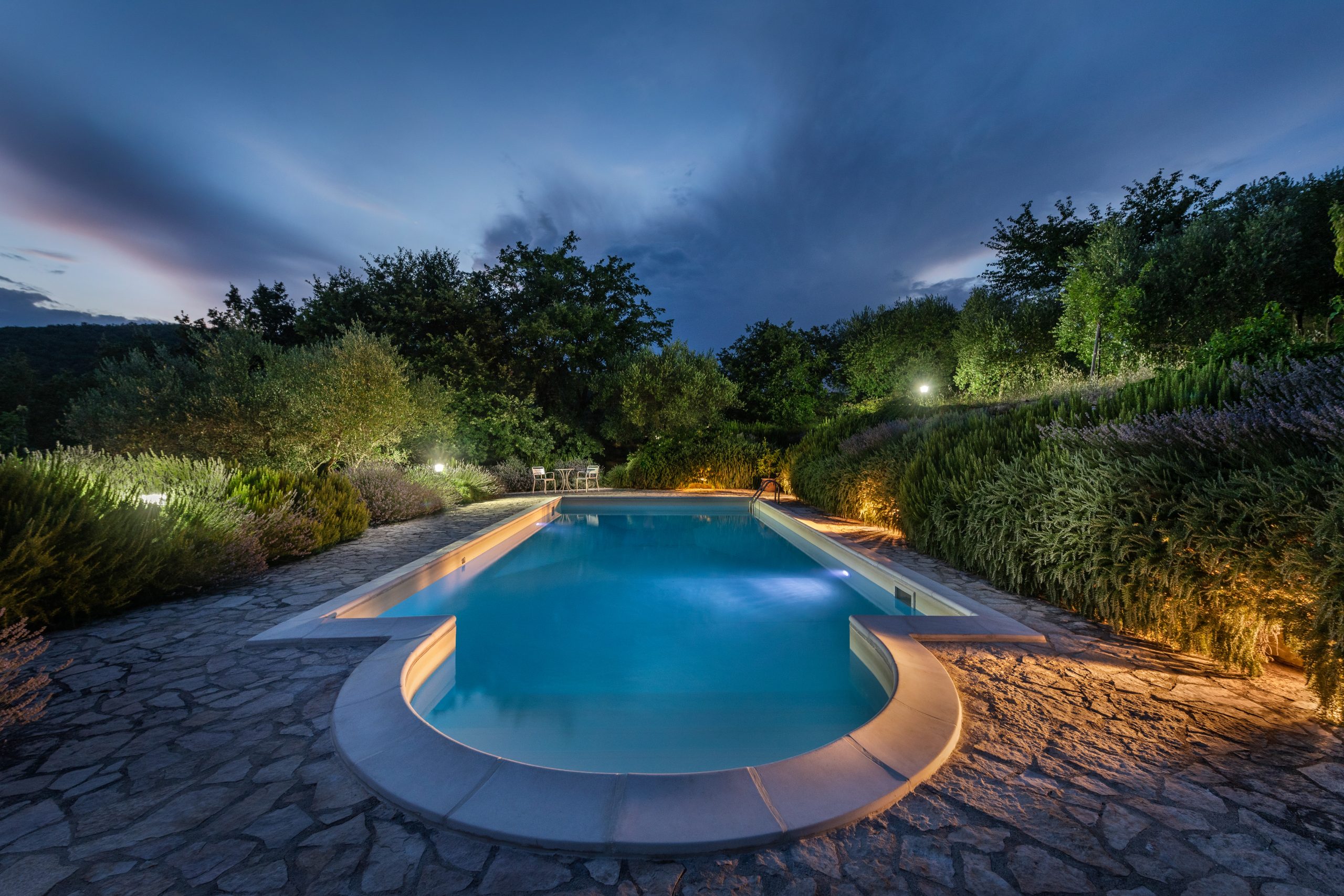 Villa Lavanda Todi's swimming pool by night, in Umbria